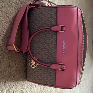 Michael Kors Michaelors Medium  Logo Satchel Crossbody Handbag Tea Rose & Wallet